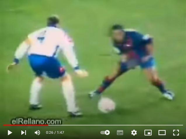 Ronaldinho elastico trick
